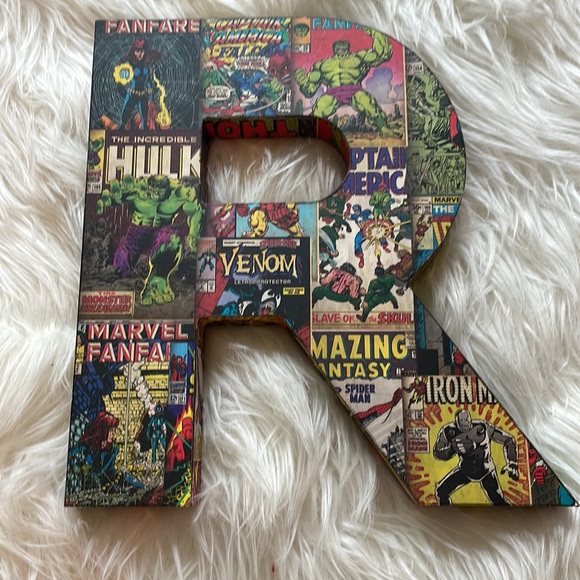 Marvel and DC Letters Wall Art/Decor Letters E,A,K,R - Picture 3 of 16